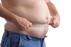 Ожирение - одна из причин молочницы у мужчин